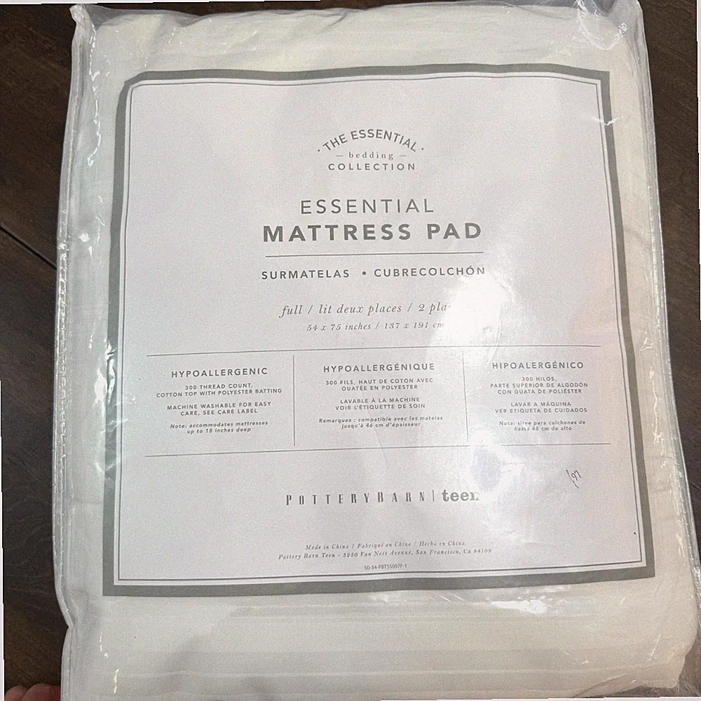 POTTERY BARN TEEN ESSENTIAL MATTRESS PAD SIZE FULL WHITE HYPOALLERGENIC QUILTED